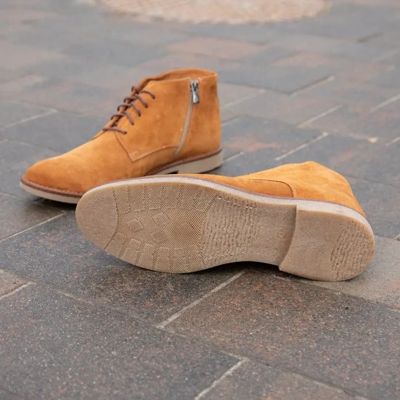 Ботинки в невероятном цвете 41 размер | Зображення 6