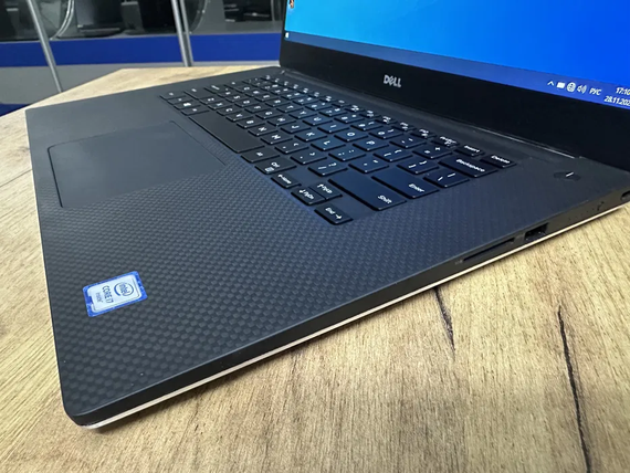 Ноутбук Dell Precision 5510 FHD IPS i7 6820HQ/8Gb/SSD256/Quadro M1000M-2Gb | Зображення 1