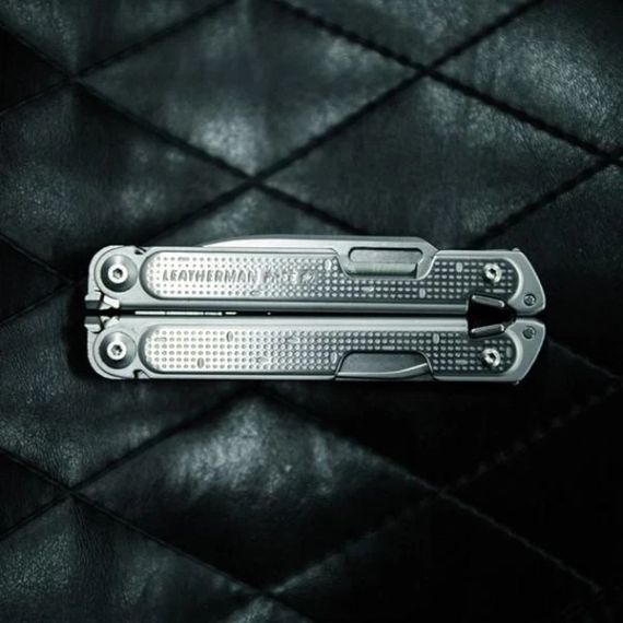 Мультитул Leatherman Free P2 Інструмент мультитул Мультитул армійський Мультиінструмент | Зображення 5