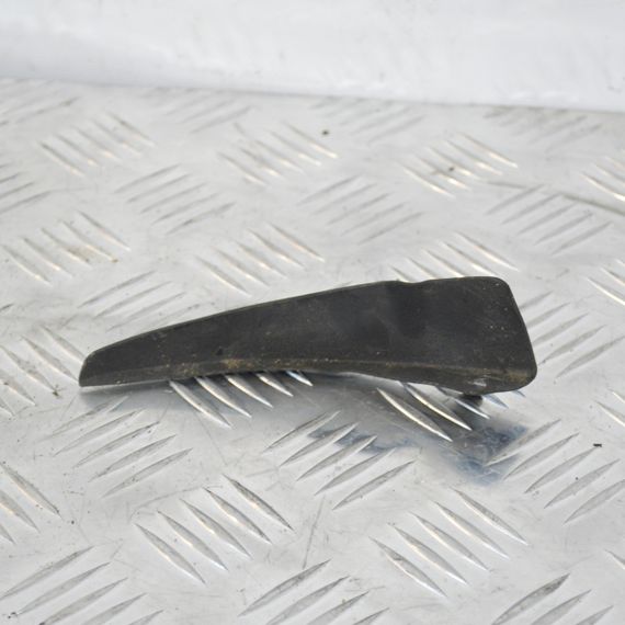 Накладка жабо ліва Skoda Rapid 2012-2022 Захист жабо лівий Шкода Рапід 5JA819447B