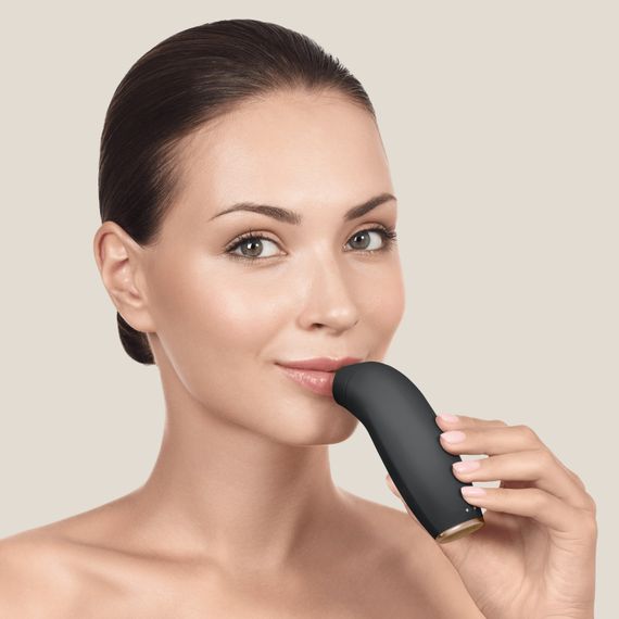 Пристрій для збільшення об'єму губ GESKE Lip Volumizer&Booster 6в1 starlight, Сірий | Зображення 3