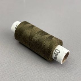 425 st Нитки в катушках, швейные 100 полиэстер 40/2 (боб 200м)
