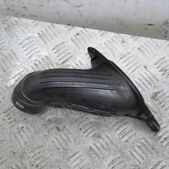 Патрубок повітряного фільтра 1.6 HDI Citroen Berlingo 1996-2008 Трубка фільтра повітря Сітроен 9644286480 | Зображення 1