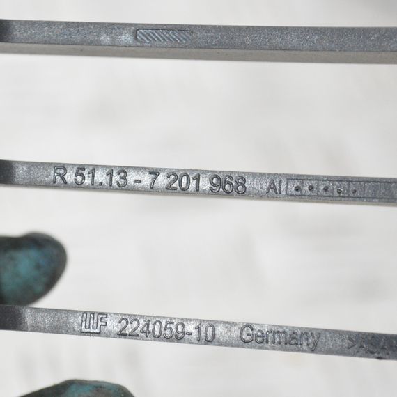 Решітка радіатора права BMW E91 2008-2012 рестайлінг Решітка переднього бампера БМВ е91 7201968 51137201968 | Зображення 4