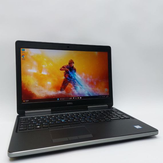 Мобильная рабочая станция Б-класс Dell Precision 7510 / 15.6" (1920x1080) IPS / Intel Core i7-6820HQ (4 (8) ядра по 2.7 - 3.6 GHz) / 40 GB DDR4 / 512 GB SSD NVMe / nVidia Quadro M2000M, 4 GB GDDR5, 128-bit / WebCam б/у | Зображення 1