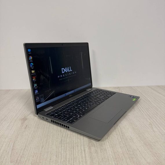 Мобильная рабочая станция Б-класс Dell Precision 3570 / 15.6" (1920x1080) IPS / Intel Core i5-1245U (10 (12) ядер по 1.2 - 4.4 GHz) / 8 GB DDR5 / 256 GB SSD / nVidia T550, 4 GB GDDR6, 64-bit / WebCam б/у | Зображення 3