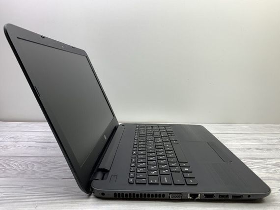 Ноутбук HP 250 G6 / 15.6" (1920x1080) TN / Intel Core i3-5005U (2 (4) ядра по 2.0 GHz) / 4 GB DDR3 / 120 GB SSD / Intel HD Graphics 5500 / WebCam б/у | Зображення 3