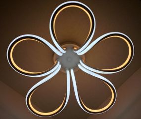 Люстра світлодіодна стельова LED світильник для квартири на стелю лед 25099 Білий 19х61х61 см.