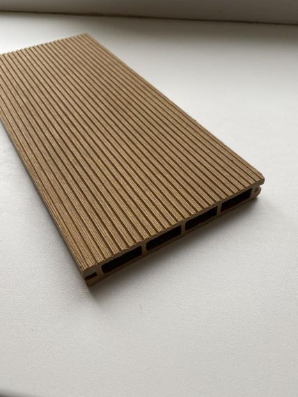 Террасная доска ДПК Polymer&Wood Лайт дуб 138х19х2200 мм | Зображення 1