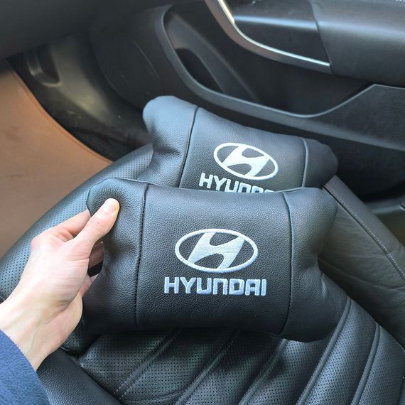 Набор подушек для авто Hyundai 2шт, натуральная кожа, черный цвет, комфортные подголовники в автомобиль | Зображення 1
