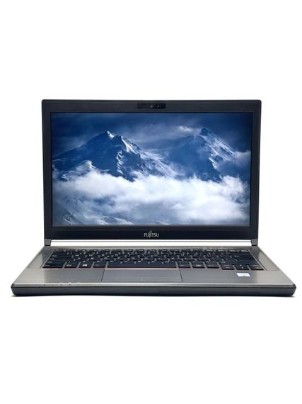Ноутбук Б-клас Fujitsu LifeBook E746 / 14" (1920x1080) IPS / Intel Core i5-6300U (2 (4) ядра по 2.4 - 3.0 GHz) / 8 GB DDR4 / 256 GB SSD / Intel HD Graphics 520 / WebCam / Win 10 Pro б/в | Зображення 1