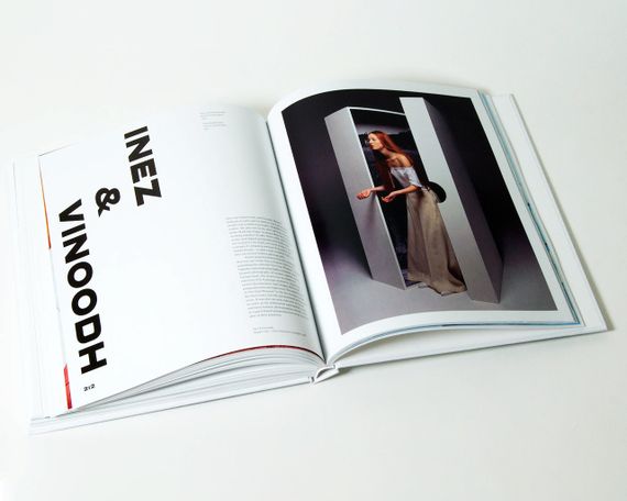 Книга про модну світлину з ілюстраціями Fashion Photography: The Story in 180 Pictures. Eugénie Shinkle | Зображення 8