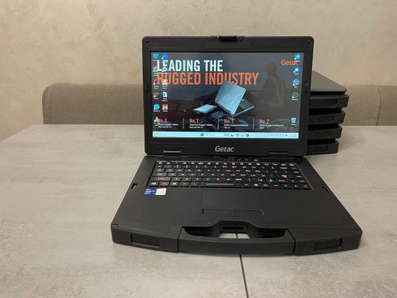 Защищенный ноутбук Getac S410 G4 / 14" (1920x1080) IPS Touch / Intel Core i7-1185G7 (4 (8) ядра по 4.8 GHz) / 32 GB DDR4 / 1000 GB SSD M.2 / Intel Iris Xe Graphics / WebCam / Без стилуса б/у | Зображення 1
