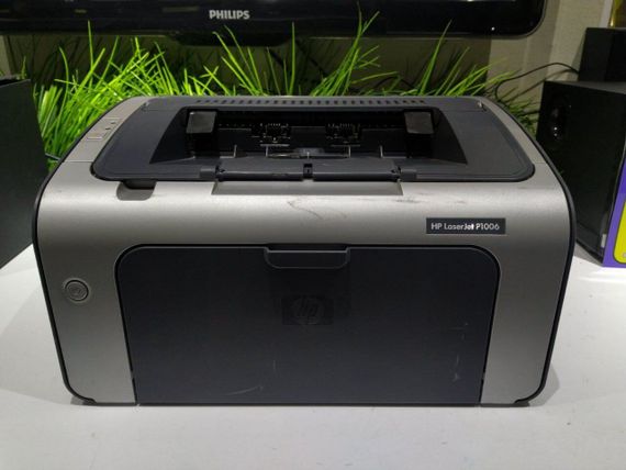 Принтер HP LaserJet P1006 / Лазерная монохромная печать / 600x600 dpi / A4 / 16 стр/мин / USB 2.0 б/у | Зображення 1