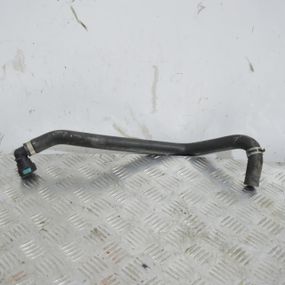 Патрубок системи охолодження 1.0 Ford Focus III Трубка шланг води Форд Фокус 3 CM5G8B451GA