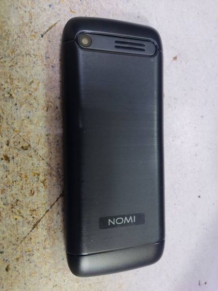 Мобильний телефон Nomi i2430 black бу