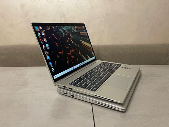 Ультрабук Б-клас HP EliteBook 650 G9 / 15.6" (1920x1080) IPS / Intel Core i5-1245U (10 (12) ядер 3.3 - 4.4 GHz) / 16 GB DDR4 / 256 GB SSD M.2 / Intel Iris Xe Graphics / Fingerprint / WebCam б/в | Зображення 4