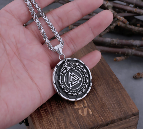 Кулон підвіска Vikings Valknut амулет у скандинавському стилі з ланцюжком - Silver | Зображення 2