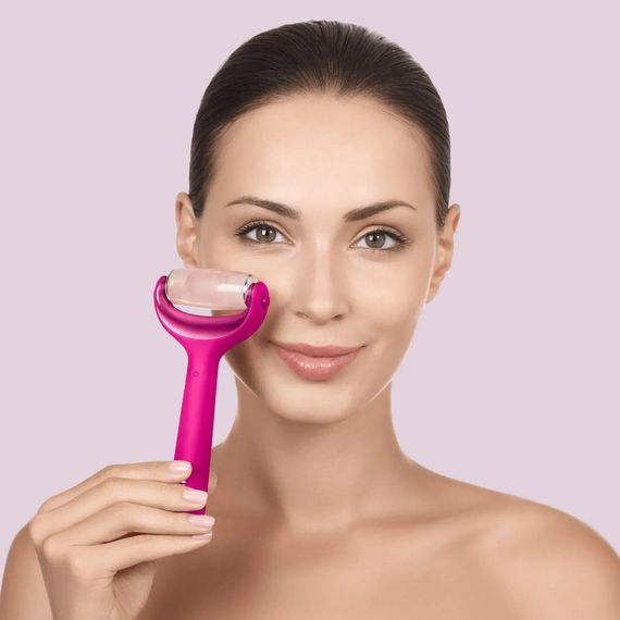 Ролер для голкової мезотерапії обличчя та тіла GESKE MicroNeedle Face&Body Roller 9в1 magenta | Зображення 3
