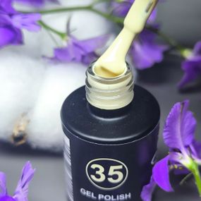 Гель-лак для нігтів Bee Nails 035 (ванільний) 8мл