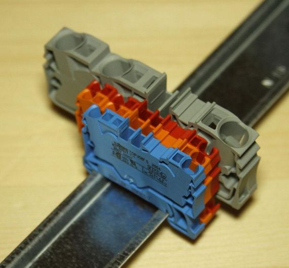 DIN-рейка оцинкована 20см (0.8мм) Ny95503783 | Зображення 3