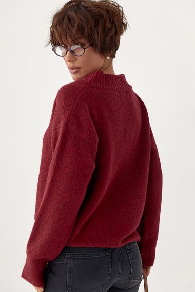 В'язаний однотонний пуловер вільного фасону - темно-червоний цвет, ONE SIZE (є розміри) | Зображення 1