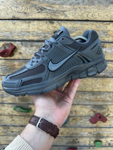 Кросівки Nike ZOOM Vomero 5 (dark gray) | Зображення 9