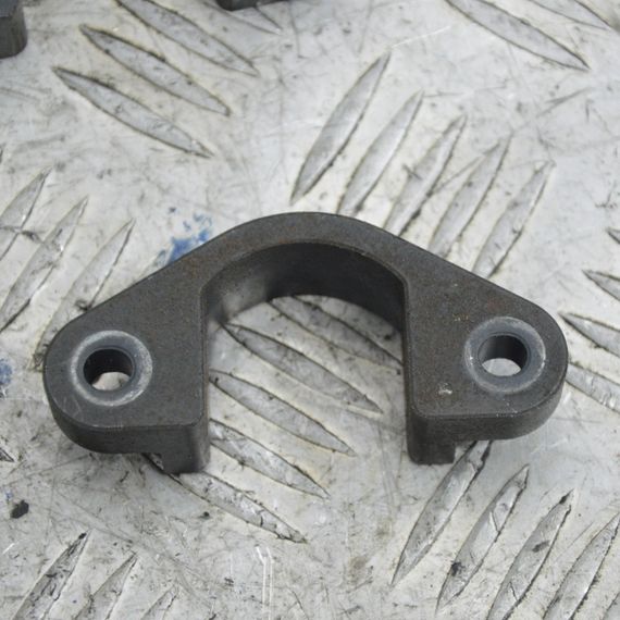 Кронштейн кріплення форсунок 2.2 D Mazda 6 GH 2007-2012 Кріплення форсунки Мазда 6 R2AA | Зображення 2