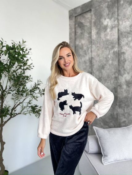 М’яка піжама  з милим котячим принтом