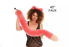 Анальний хутряний хвіст без пробки, Яскраво-рожевий з персиковим кінчиком, OKOVA 100 см. Sex Aura