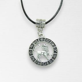 Кулон на кожаном шнурке знак зодиака Лев серебристый 3.3 см