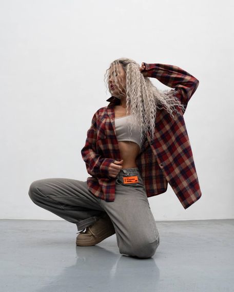 Женская фланелевая рубашка в клетку на пуговицах свободная, MN0003  цвет красный, размер L/XL | Зображення 4