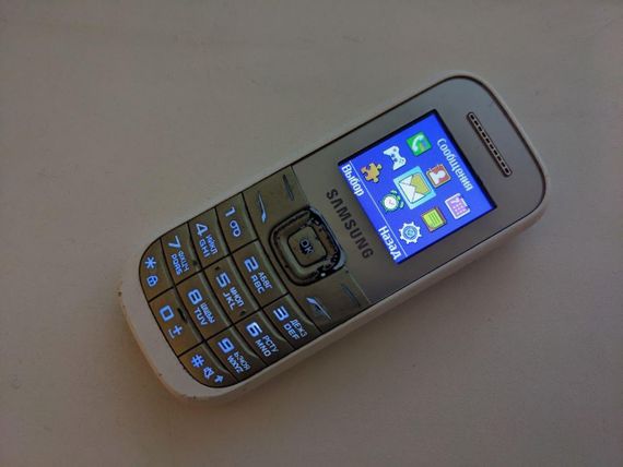 Телефон samsung e1200 бу | Зображення 1