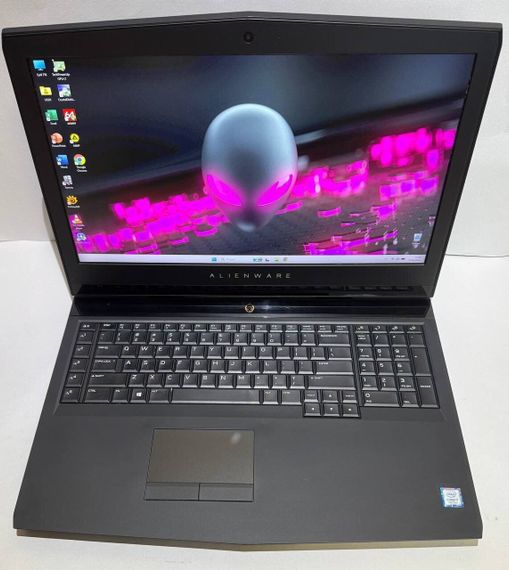 Ігровий ноутбук Dell Alienware 17 R4 / 17.3" (2560x1440) IPS / Intel Core i7-7700HQ (4 (8) ядра по 2.8 - 3.8 GHz) / 32 GB DDR4 / 1960 GB SSD / nVidia GeForce GTX 1070, 8 GB GDDR5, 256-bit / WebCam б/в | Зображення 7