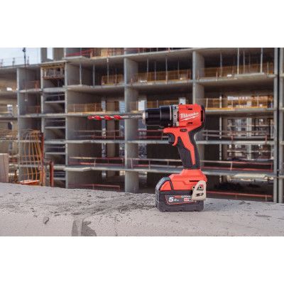 Шуруповерт Milwaukee ударный М18 BLPDRC-422С, 60Нм, 2Ah+4Ah, кейс (4933492825) | Зображення 1