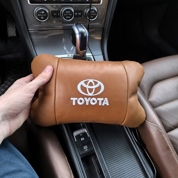 Подушка подголовник бабочка Toyota, Подушки под голову автомобиль, Подушка подголовник IZ-148 с логотипом | Зображення 3
