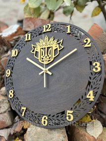 Настінний дерев'яний годинник з гербом України, патріотичний декор, безшумний годинник із фанери, 35 см