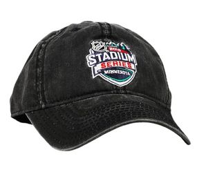 Бейсболка Reebok Minnesota Wild NHL Stadium Series