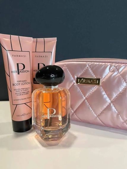 Набір парфумована вода + гель для душу + лосьйон для тіла + косметичка Her Passion Farmasi | Зображення 1
