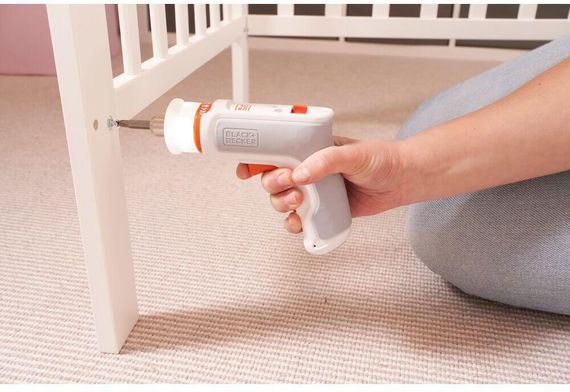 Аккумуляторная отвертка BLACK+DECKER BCRTA01 | Зображення 7