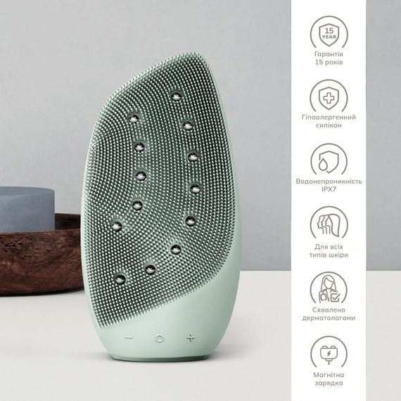 Очистительная щетка для лица GESKE Sonic Thermo Facial Brush&Face-Lifter 8в1 white, Зеленый | Зображення 2