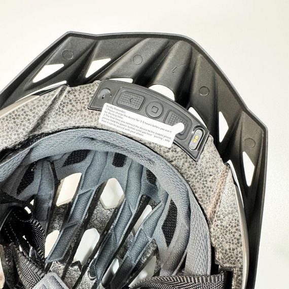 Захисний шолом Livall MT1 NEO (M) Black/Grey (54-58см) | Зображення 4