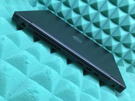 Ноутбук Dell Latitude 5490 / 14" (1920x1080) IPS / Intel Core i5-8250U (4 (8) ядра по 1.6 - 3.4 GHz) / 8 GB DDR4 / 256 GB SSD / Intel UHD Graphics 620 / WebCam / USB 3.1 / HDMI / Windows 10 б/у | Зображення 8