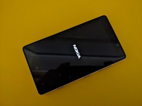 Мобильний телефон Nokia lumia 820 бу | Зображення 3