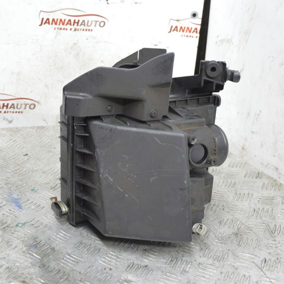 Корпус повітряного фільтра Mazda 5 2005-2010 Корпус фільтра повітря Мазда 5 BRF7N | Зображення 5