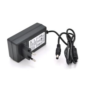 Зарядний пристрій LiFePo4 акумуляторів 12V, штекер 5,5, з індикацією, DC:14.6V 3A, BOX, (80*43*30 mm)