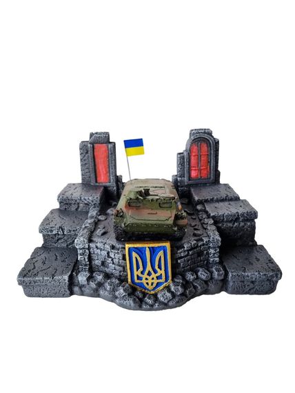 Декоративная подставка "Украинский тягач МТ-ЛБ" №2 | Зображення 2