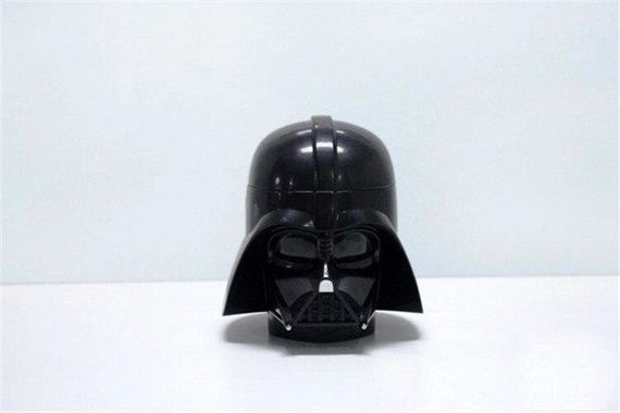 Чашка Бокал Кружка Пластиковая Star Wars 3D Plastic Дарт Вейдер (Черная) | Зображення 1