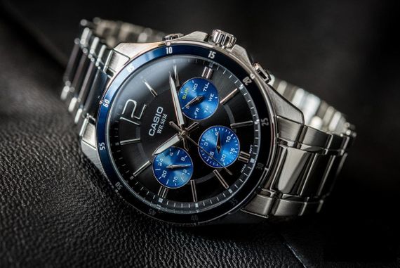 Часы наручные мужские Casio MTP-1374D-2AVDF | Зображення 2