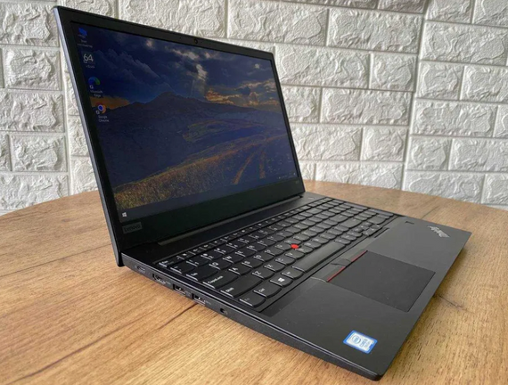 Ноутбук  Lenovo ThinkPad E580 15.6" HD i5 7200U 8Gb SSD 180Gb Б/В | Зображення 2